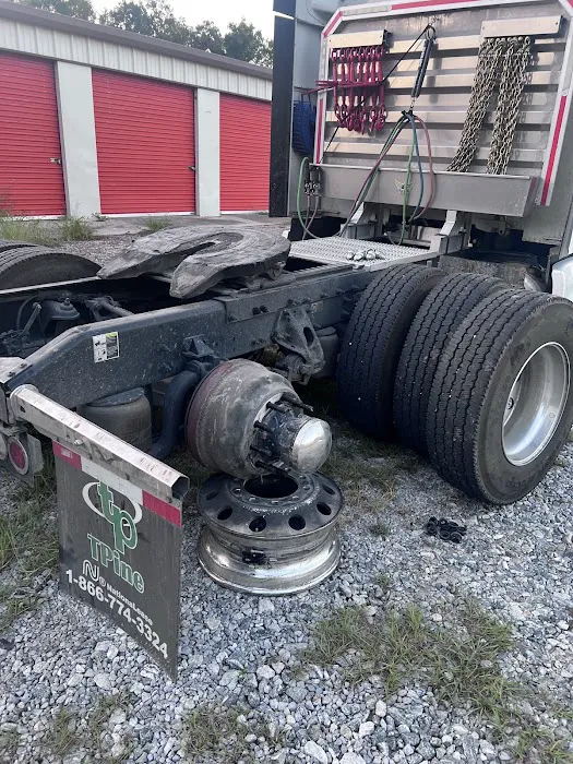 Jones and Sons Repair Picture 10