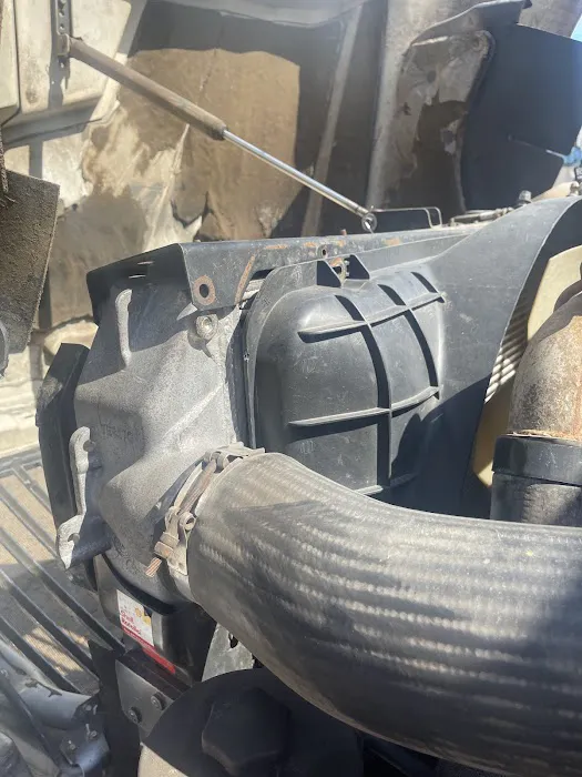 Jones and Sons Repair Picture 9