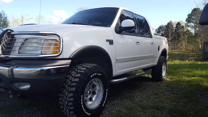 Seaborn's Auto Repair Picture 3