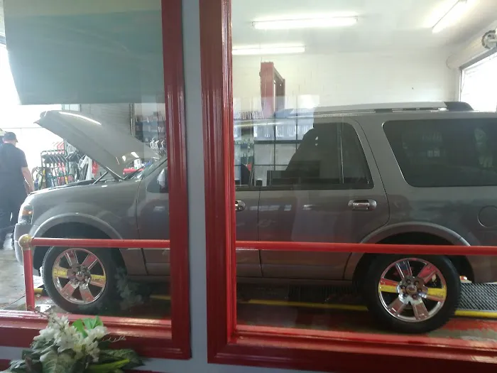 American LubeFast Picture 7