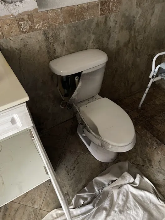 I Need The Plumber & Air Conditioning Picture 3