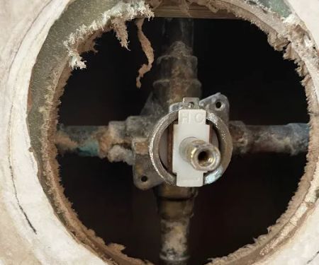 I Need The Plumber & Air Conditioning