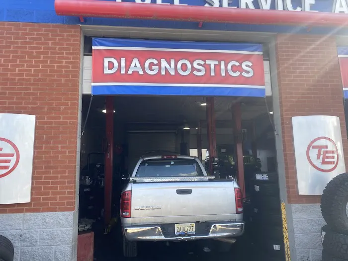 Express Oil Change & Tire Engineers Picture 5