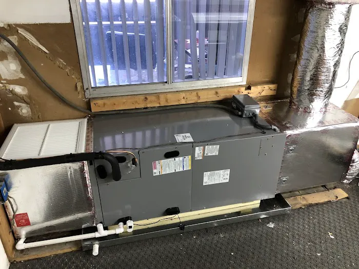 Royal Air Conditioning & Heating, Inc Picture 4