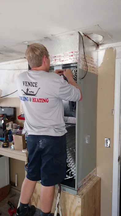 Venice Cooling and Plumbing Picture 5