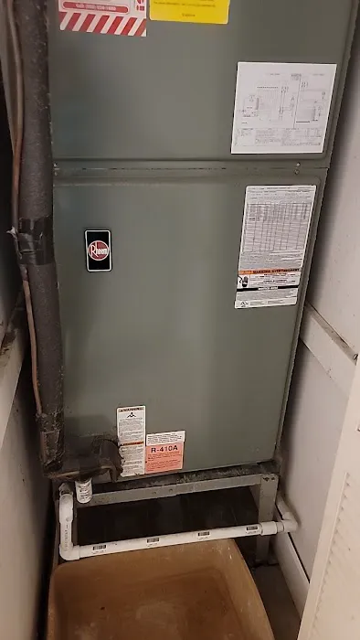 CoolMoon Air Conditioning & Refrigeration Picture 1