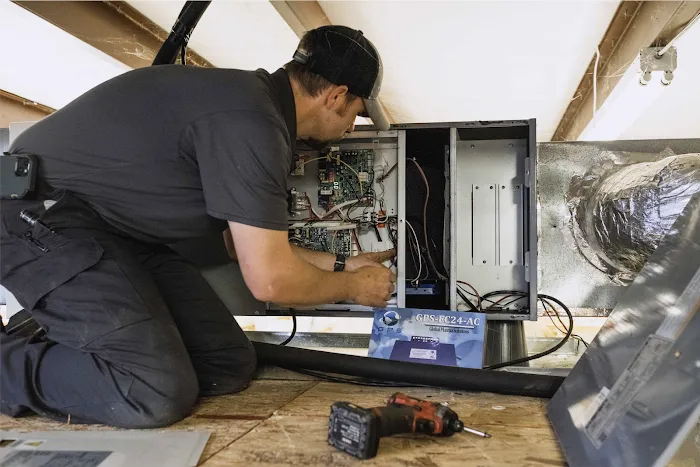 Indoor Climate Experts - Heating and Cooling Services Picture 9