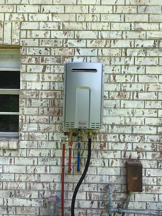 Thompson & Thompson Service Group Picture 1