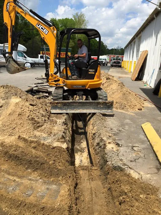 Thompson & Thompson Service Group Picture 2