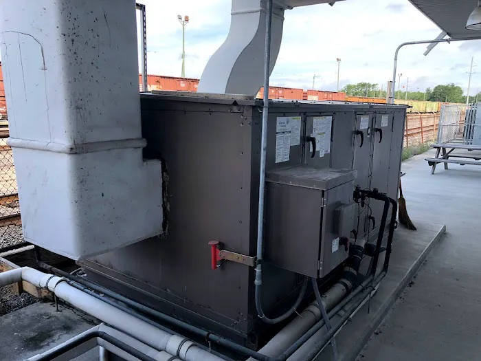 Roberson's Conditioned Air Picture 1