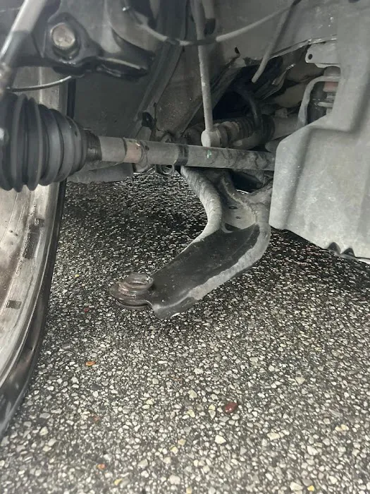 FIRST CHOICE AUTO MECHANIC Picture 10