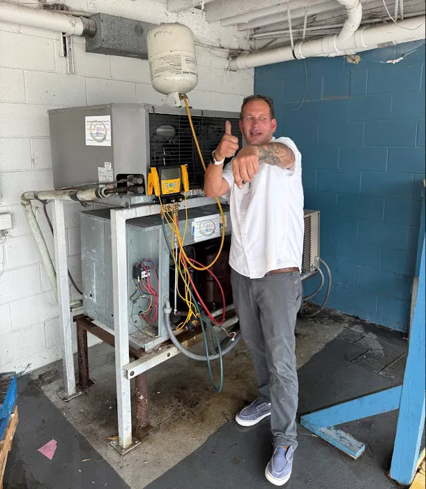 Shoreline Maintenance Group LLC Picture 7