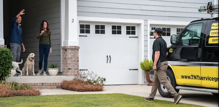 Thompson & Thompson Service Group Picture 3