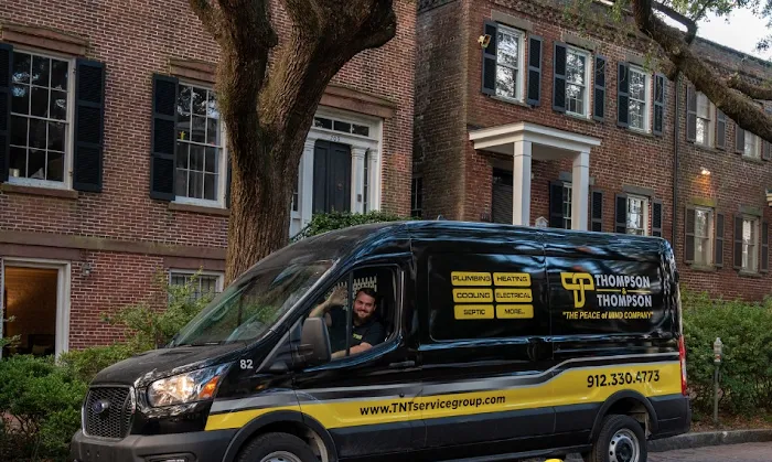 Thompson & Thompson Service Group Picture 5