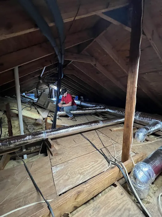 Gunn’s Service and Maintenance Picture 6