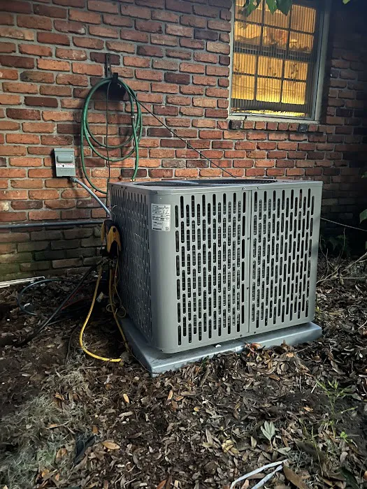 Gunn’s Service and Maintenance Picture 5