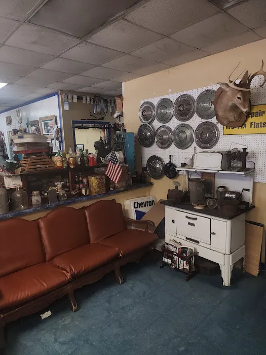 James Thompson Services Center Picture 7