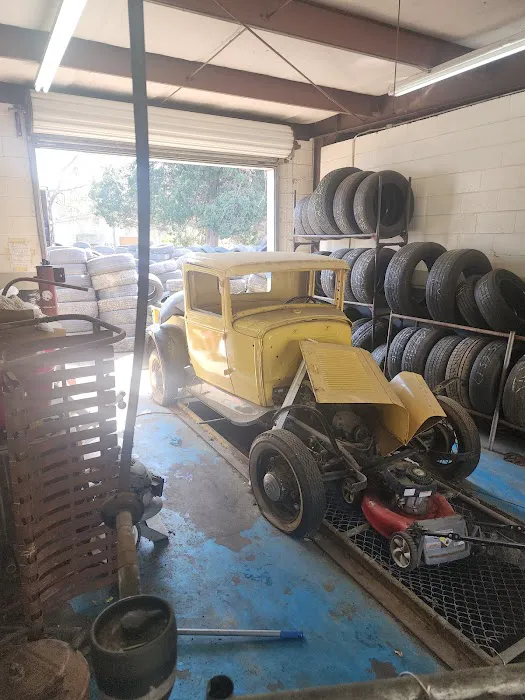 James Thompson Services Center Picture 8