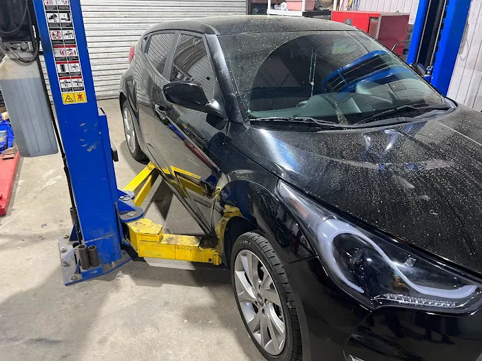 Autocon Motors Service Center Picture 3