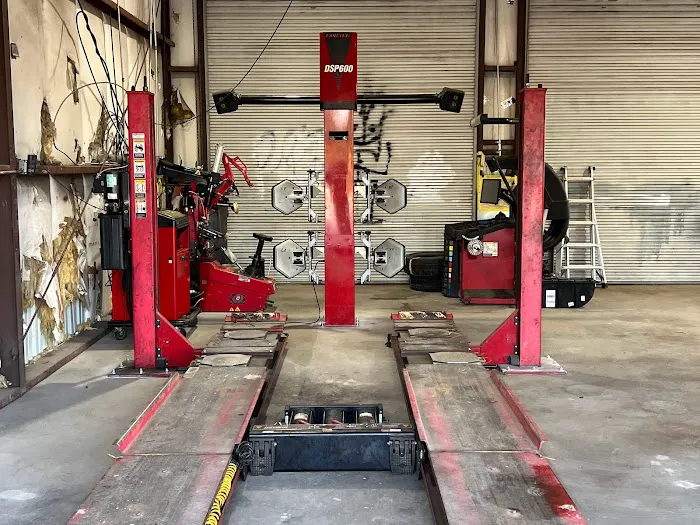 Autocon Motors Service Center Picture 6