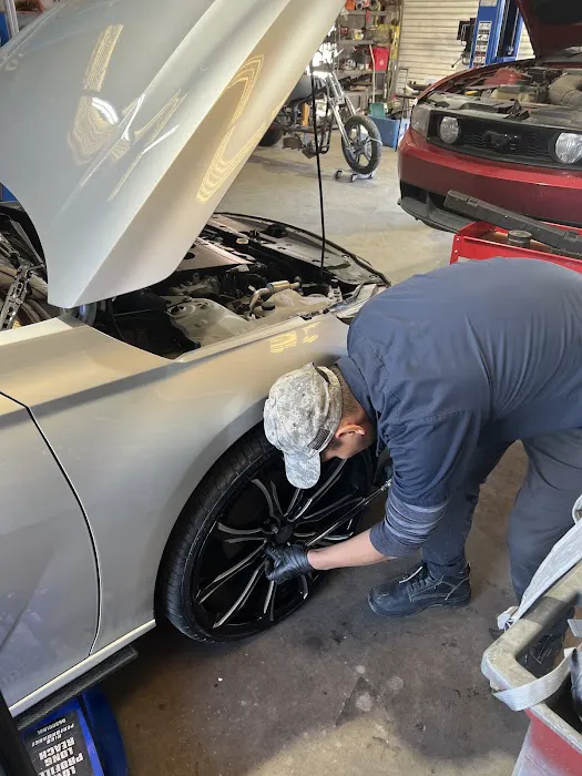 Autocon Motors Service Center Picture 10