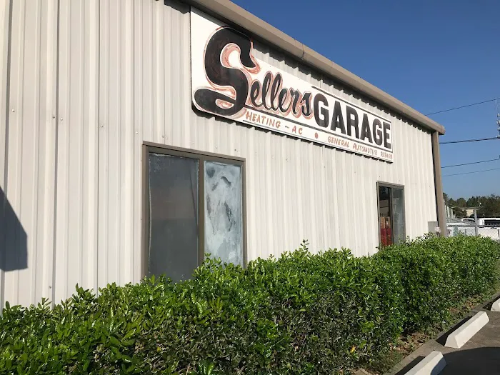 Sellers Garage Picture 3