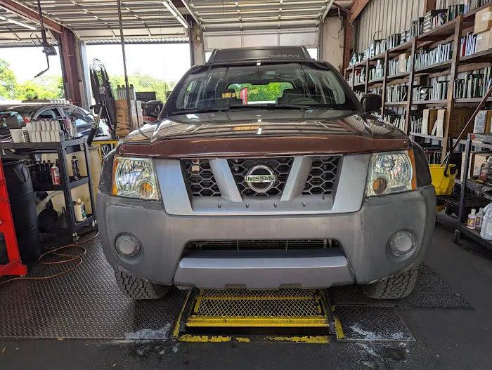 Grease Monkey Picture 4