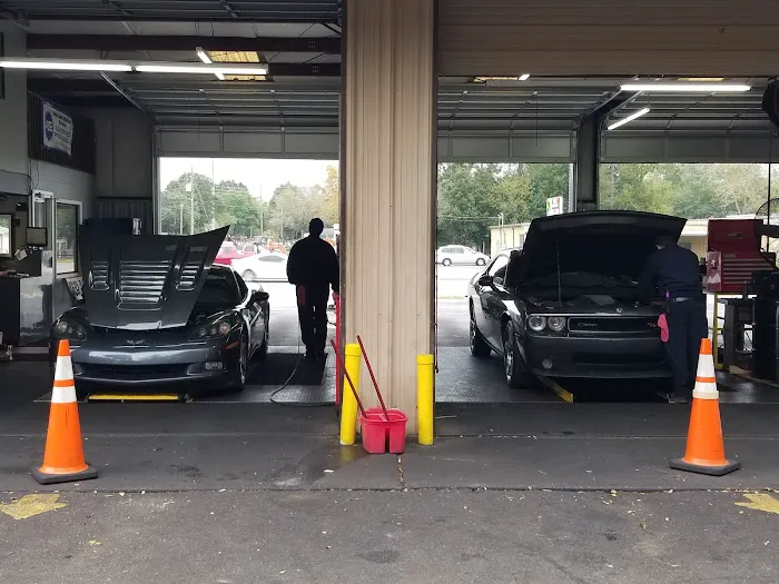 Grease Monkey Picture 7