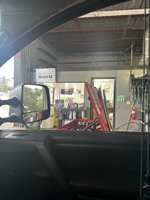 Grease Monkey Picture 2