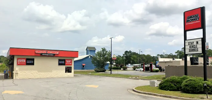 Grease Monkey Picture 9