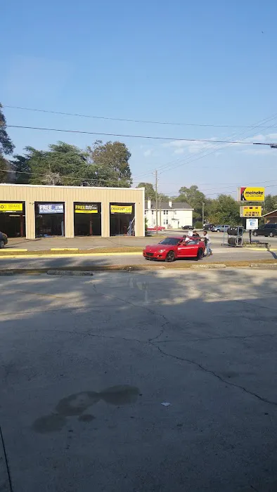 Meineke Car Care Center Picture 2