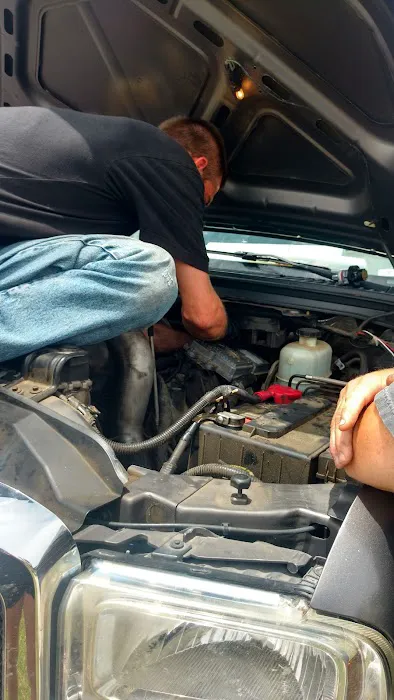 Johnson's Mobile Repair Picture 9