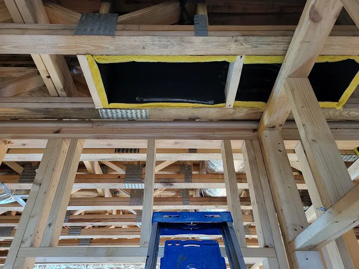 R Gray & Associates Picture 2