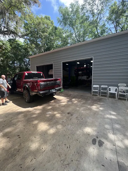 RTR Automotive Service Picture 1