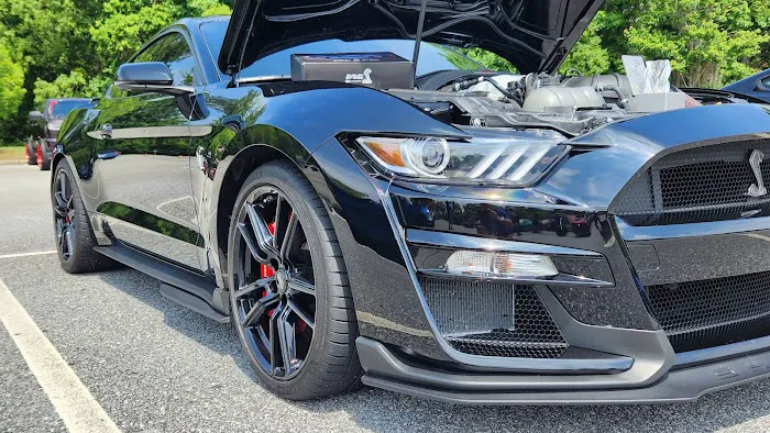 Davo Jr Automotive 24/7 Wrecker Service Picture 1