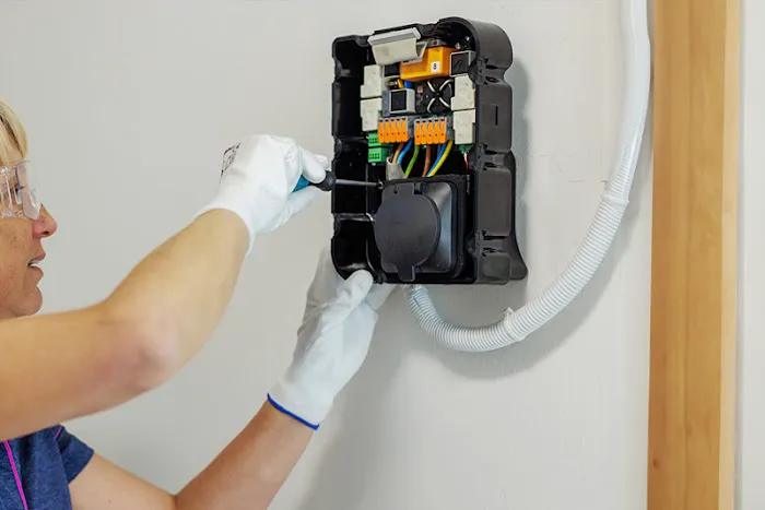 Ward Electric & Air Picture 10