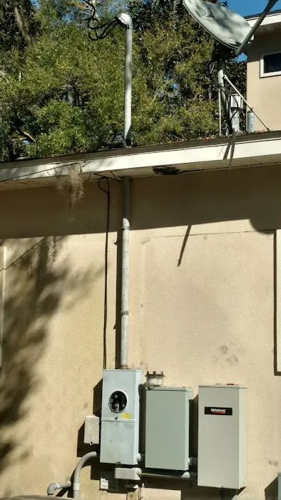 McCombs Electrical Co Inc Picture 3