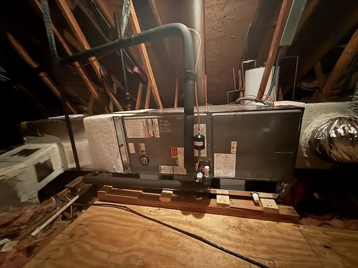 Young’s Air Picture 7