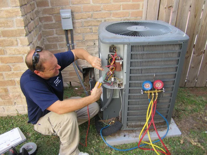 Heating Cooling and Refrigeration Services Picture 1