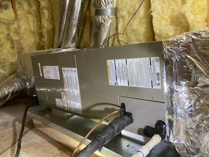 Earls Heating and Air Conditioning Picture 2