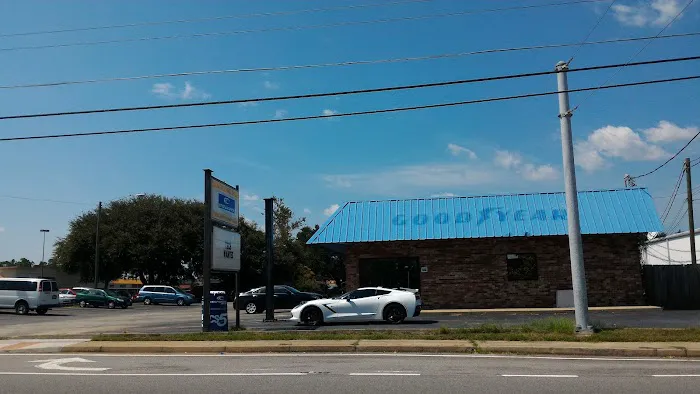 Rogers' Auto Care Picture 1