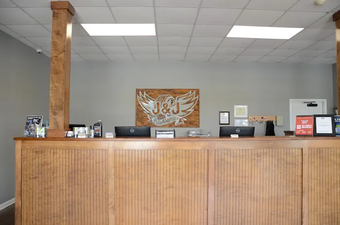 J & J Tire & Service Picture 5