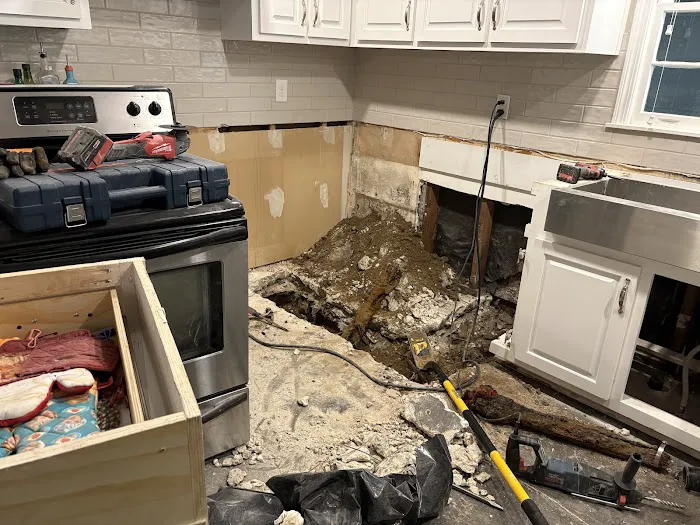 Dixie Electric, Plumbing & Air Picture 2