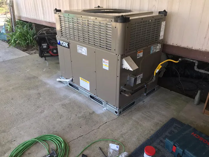 Andrews Cooling & Heating Picture 10