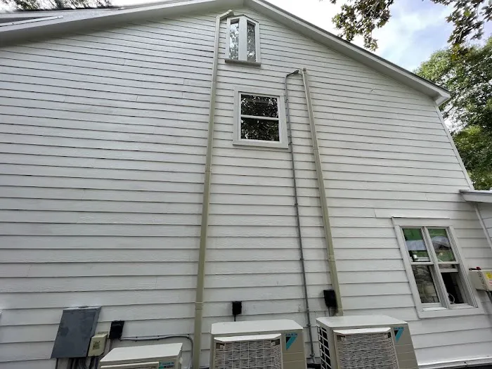 Emerald Air Services Picture 6