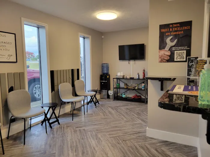 Manny's Automotive Repair Picture 3