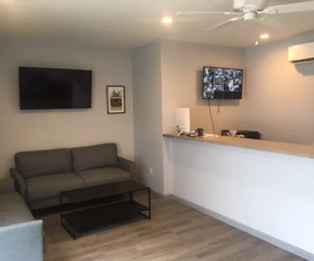 Mike's Radiator & AC Services Pro Auto and Truck Service