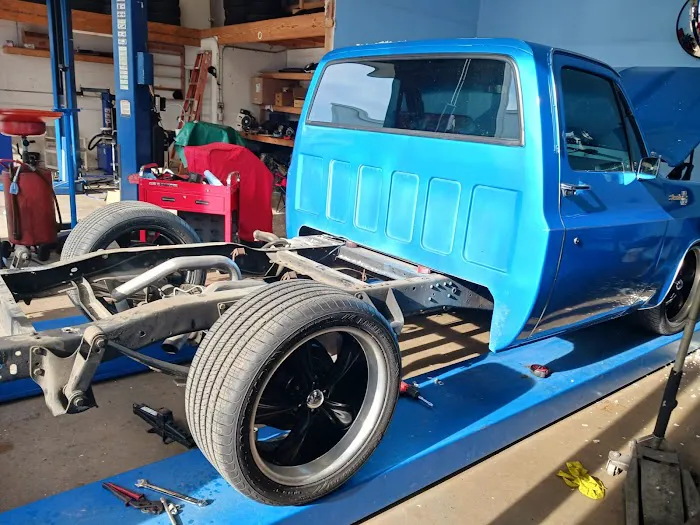 Stuart Auto Repair & AC Pros Picture 3