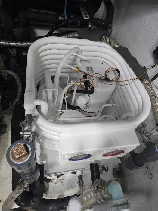 Ocean Breeze Marine A/C Picture 8