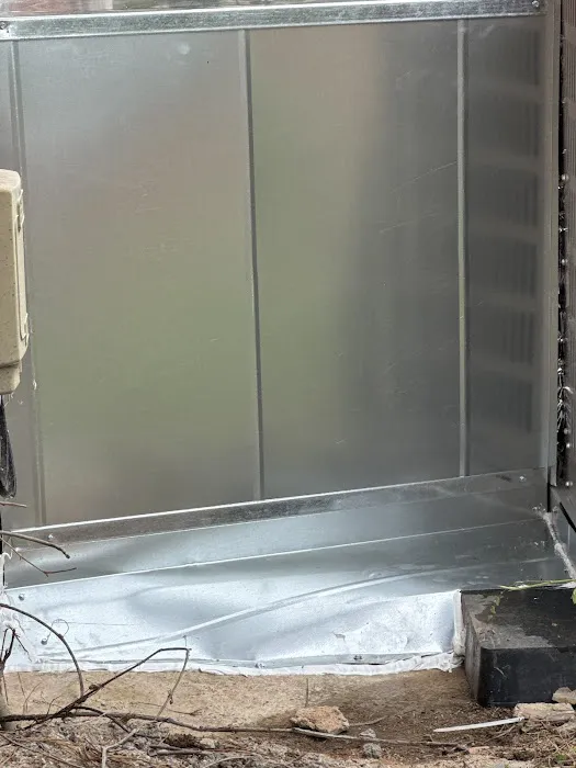 T's Air Duct Cleaning Solutions Picture 1